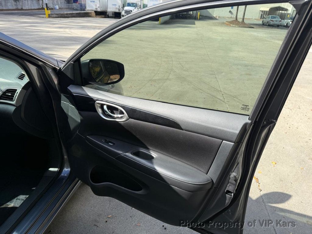 2019 Nissan Sentra SV CVT - 22044098 - 11