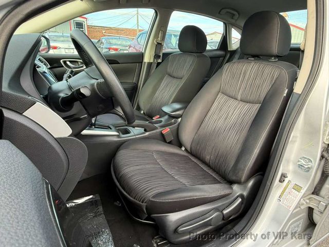 2019 Nissan Sentra SV CVT - 22983783 - 14