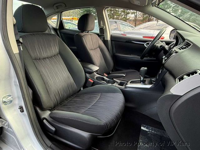 2019 Nissan Sentra SV CVT - 22983783 - 15