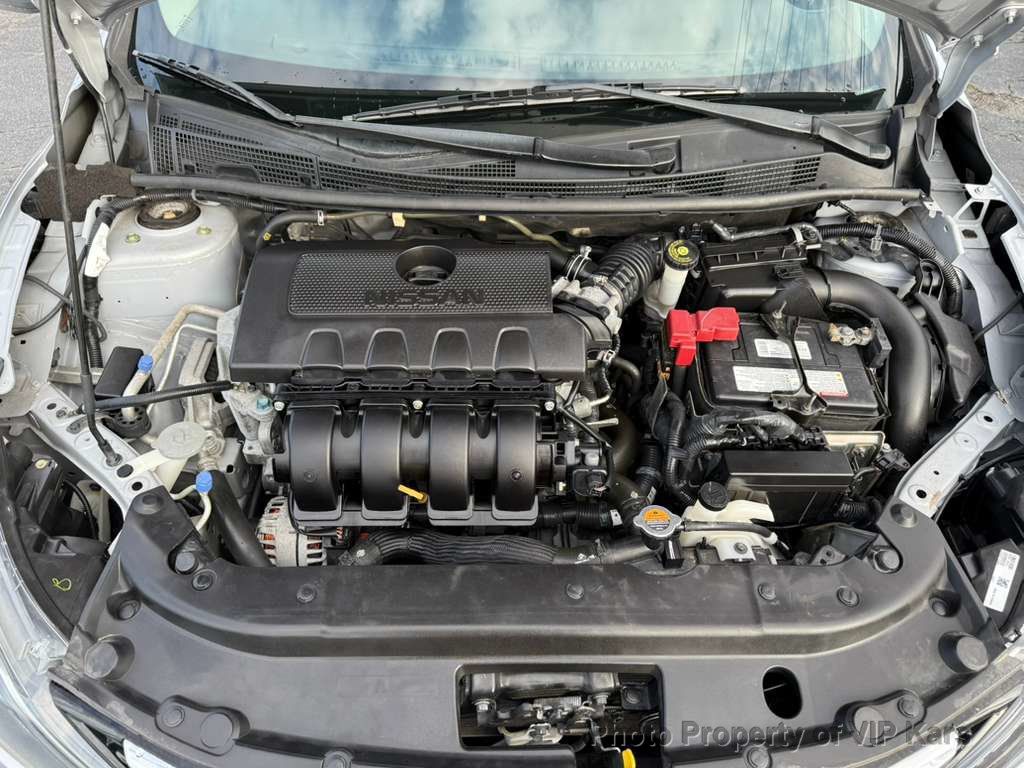 2019 Nissan Sentra SV CVT - 22983783 - 18