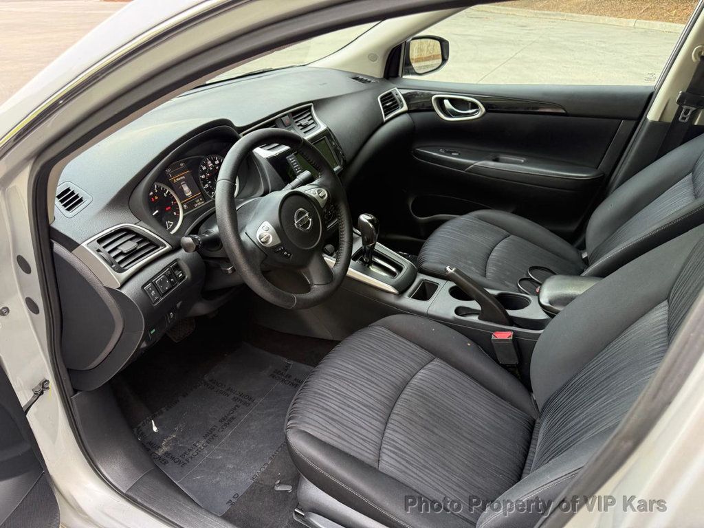 2019 Nissan Sentra SV CVT - 23015360 - 11