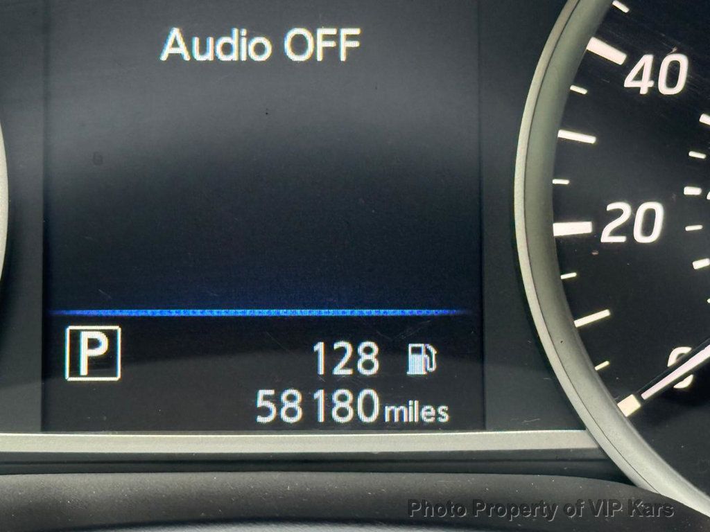 2019 Nissan Sentra SV CVT - 23015360 - 17