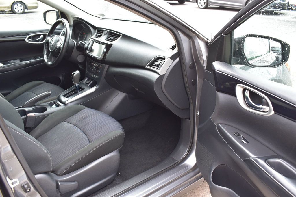 2019 Nissan Sentra SV CVT - 23016961 - 14