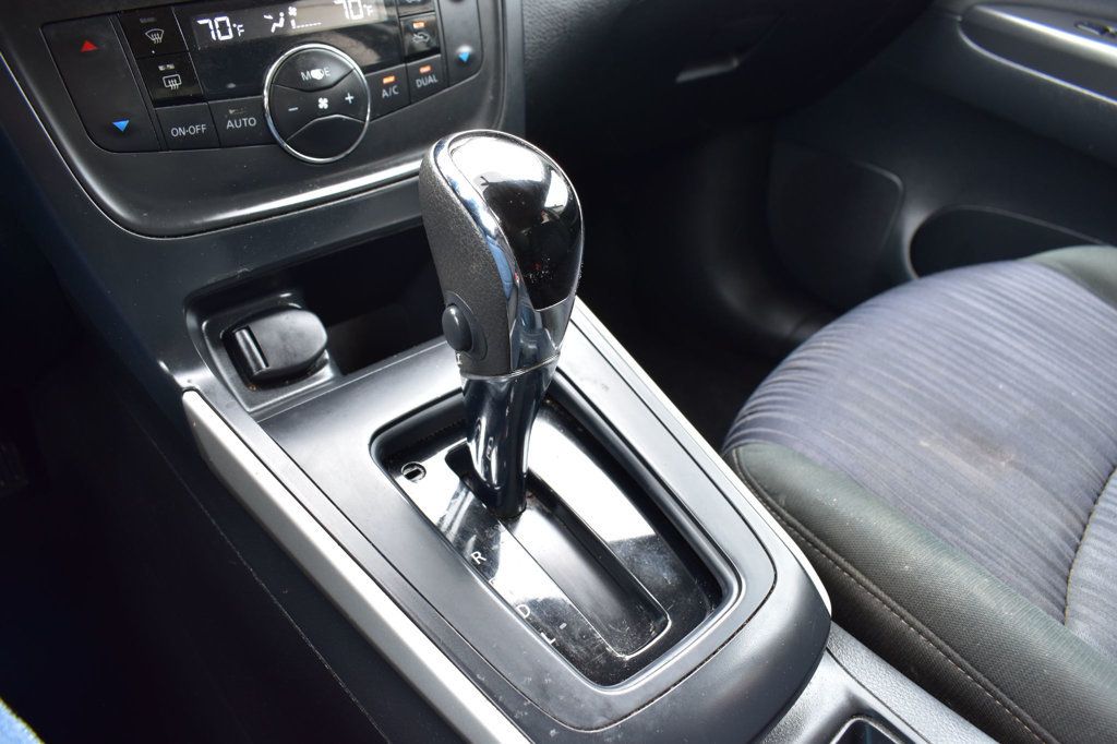 2019 Nissan Sentra SV CVT - 23016961 - 25