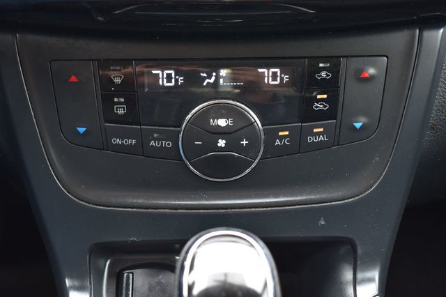 2019 Nissan Sentra SV CVT - 23016961 - 26