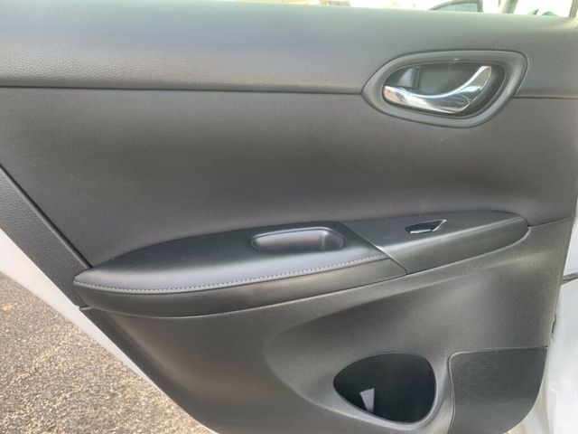 2019 Nissan Sentra SV CVT - 22848123 - 11