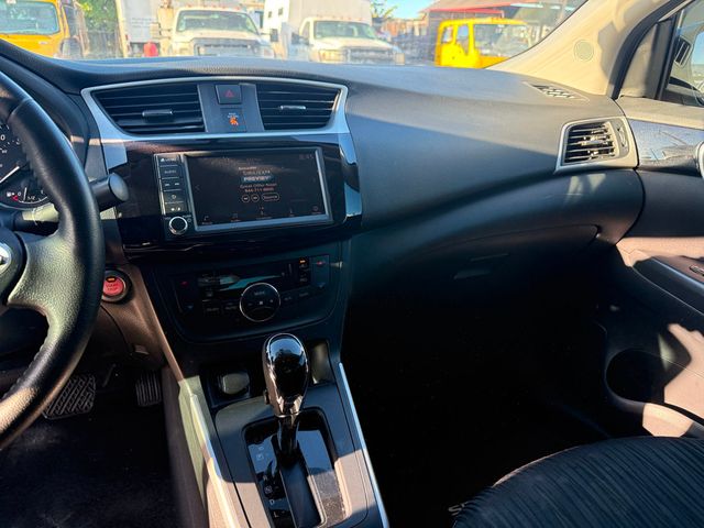 2019 Nissan Sentra SV CVT - 22974370 - 9