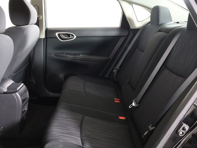 2019 Nissan Sentra SV CVT - 23009387 - 28