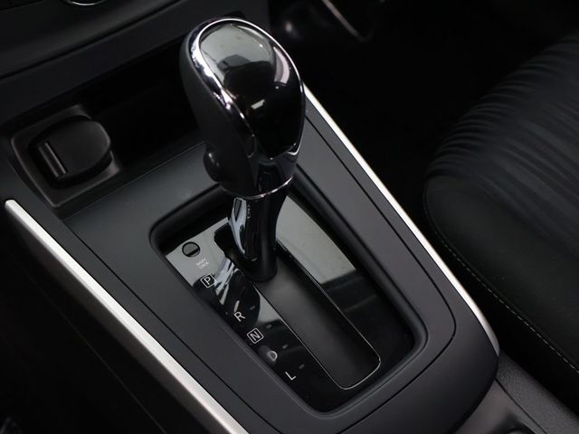 2019 Nissan Sentra SV CVT - 23009387 - 42