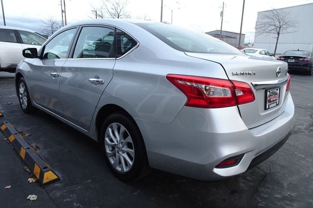 2019 Nissan Sentra SV CVT - 22767846 - 5