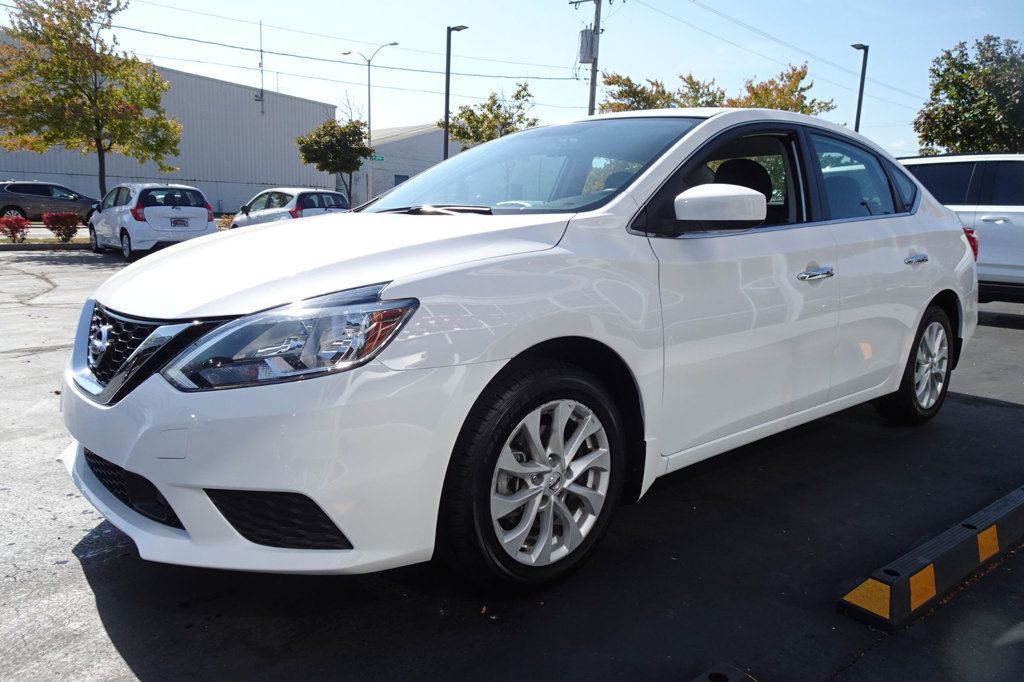 2019 Nissan Sentra SV photo 4