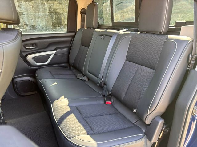 2019 Nissan Titan 2019 Nissan Titan PRO-4X - 23062387 - 16