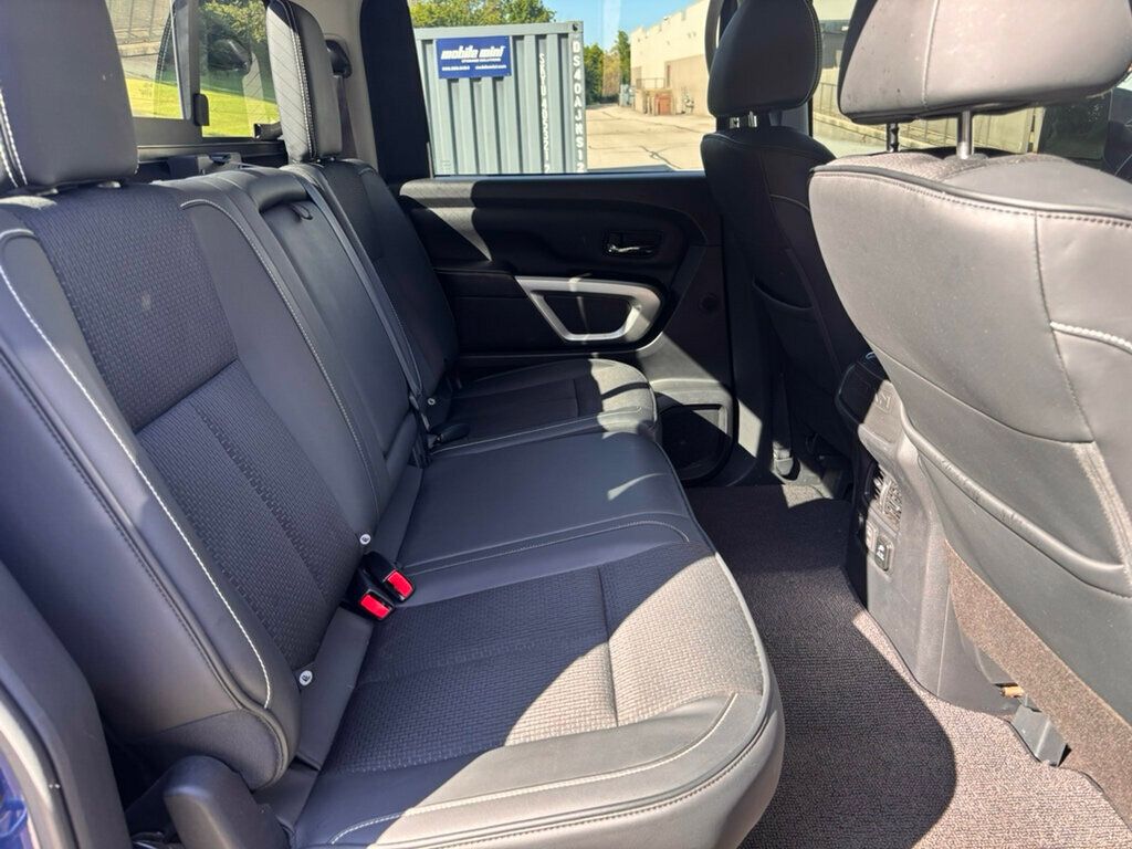 2019 Nissan Titan 2019 Nissan Titan PRO-4X - 23062387 - 19