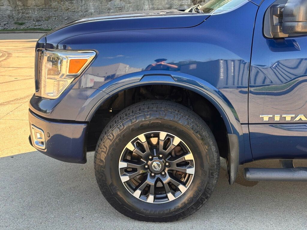 2019 Nissan Titan 2019 Nissan Titan PRO-4X - 23062387 - 34