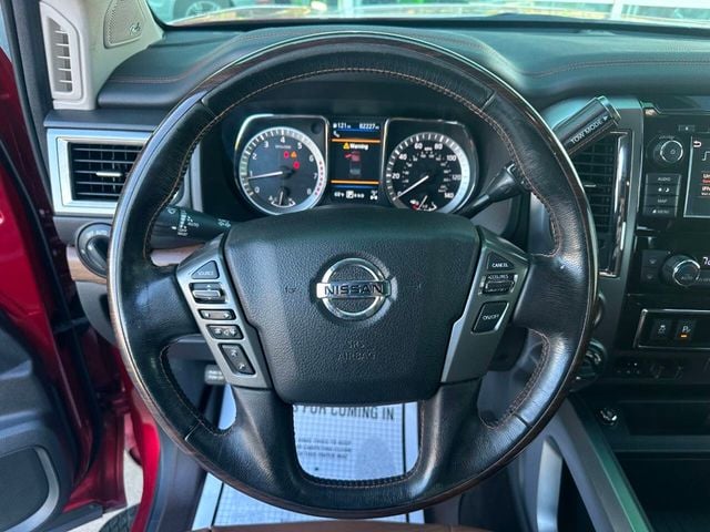 2019 Nissan Titan 4x4 Crew Cab Platinum Reserve - 22943145 - 29