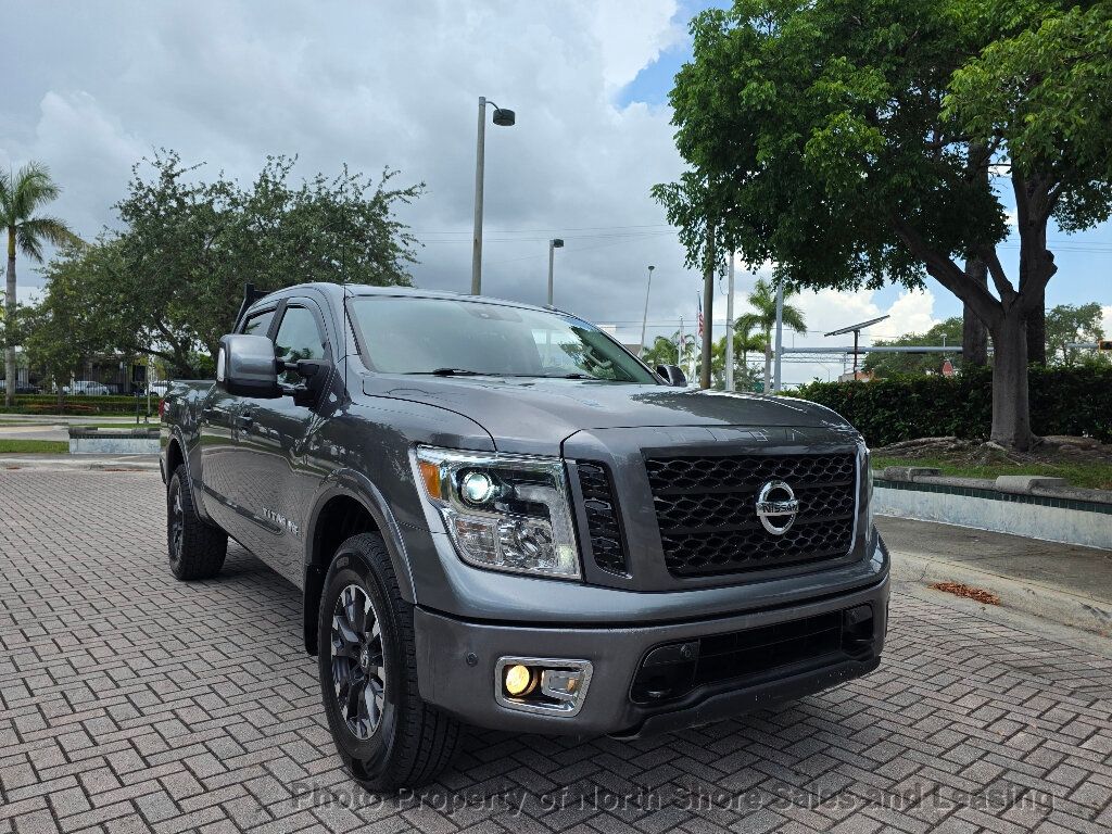2019 Nissan Titan 4x4 Crew Cab PRO-4X - 23042554 - 1