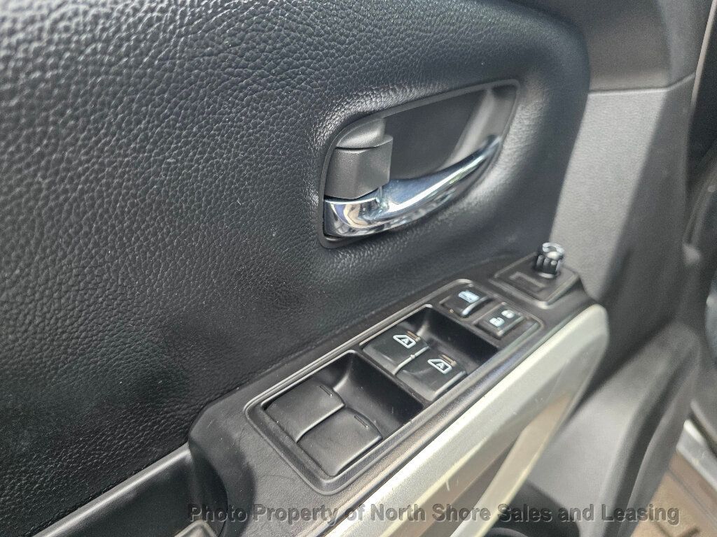 2019 Nissan Titan 4x4 Crew Cab PRO-4X - 23042554 - 20