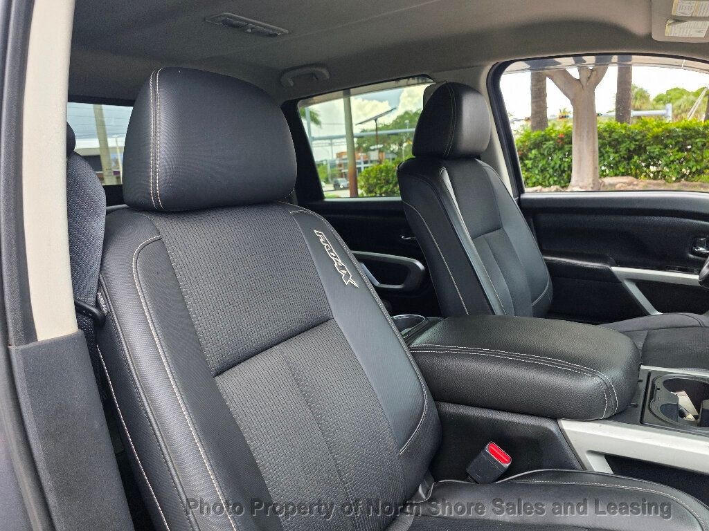 2019 Nissan Titan 4x4 Crew Cab PRO-4X - 23042554 - 32