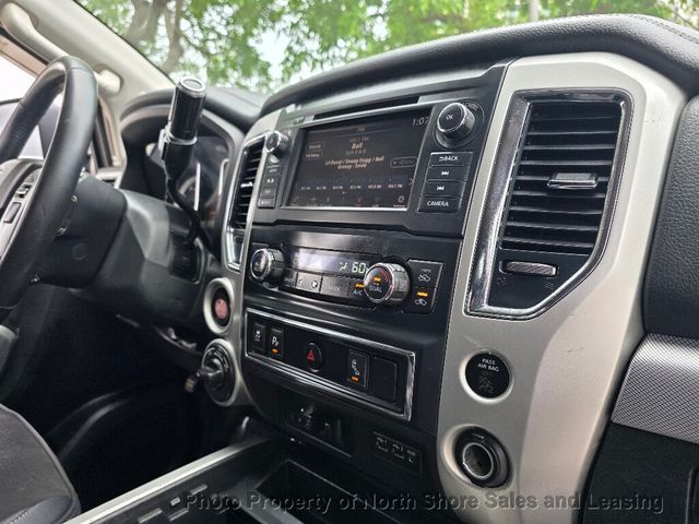 2019 Nissan Titan 4x4 Crew Cab PRO-4X - 23042554 - 36
