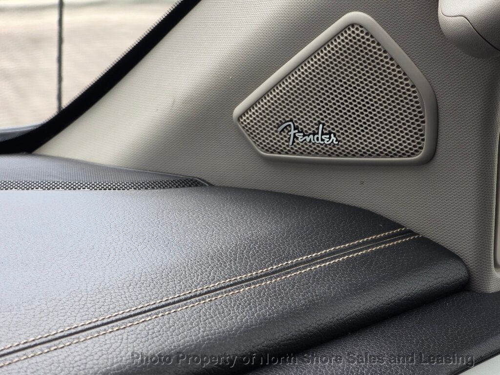 2019 Nissan Titan 4x4 Crew Cab PRO-4X - 23042554 - 49