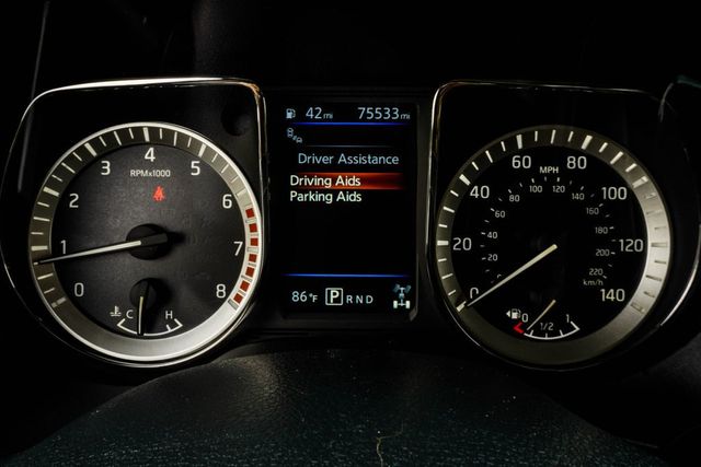 2019 Nissan Titan 4x4 Crew Cab SL - 23027582 - 26