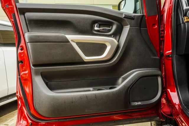 2019 Nissan Titan 4x4 Crew Cab SL - 23027582 - 33