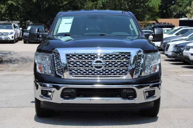 2019 Nissan Titan 4x4 Crew Cab SV - 23068947 - 1
