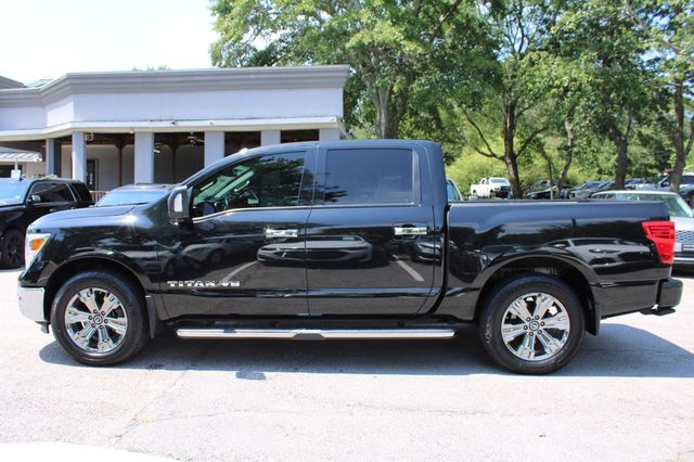 2019 Nissan Titan 4x4 Crew Cab SV - 23068947 - 3