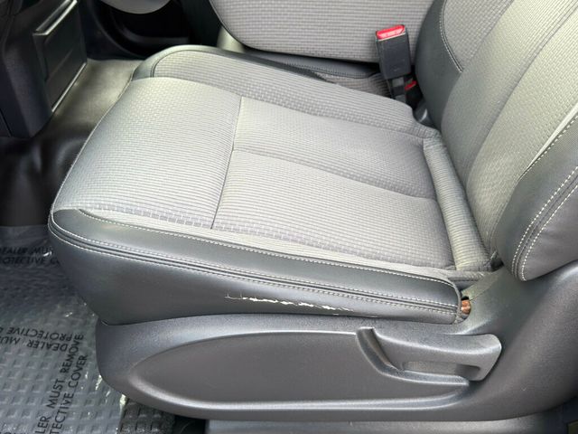 2019 Nissan Titan CLEAN TITLE **WE FINANCE**  - 22963420 - 13