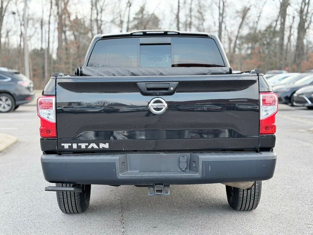 2019 Nissan Titan CLEAN TITLE **WE FINANCE**  - 22963420 - 3