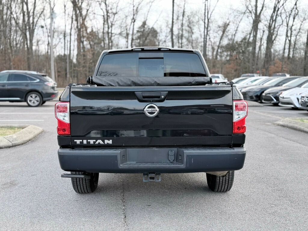 2019 Nissan Titan CLEAN TITLE **WE FINANCE**  - 22963420 - 4