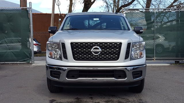 2019 Nissan Titan SV 4x2 Crew Cab - 18811012 - 1