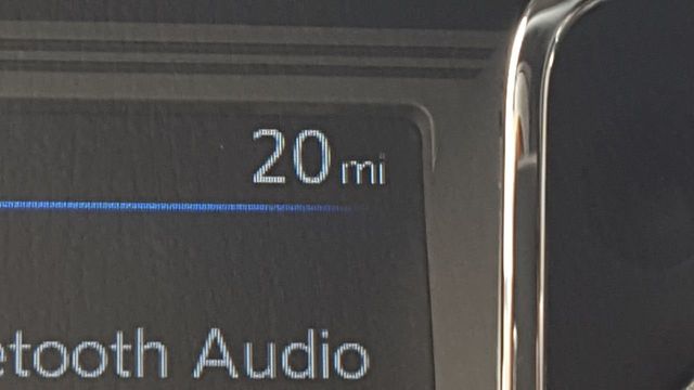 2019 Nissan Titan SV 4x2 Crew Cab - 18811012 - 23