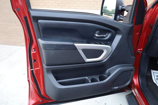 2019 Nissan Titan XD 4x4 Diesel Crew Cab PRO-4X - 22921488 - 13