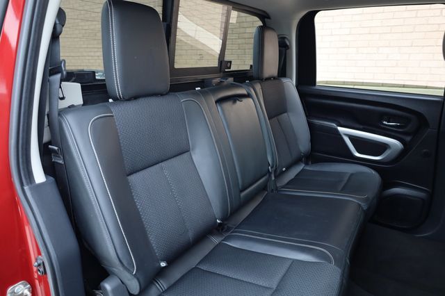 2019 Nissan Titan XD 4x4 Diesel Crew Cab PRO-4X - 22921488 - 23