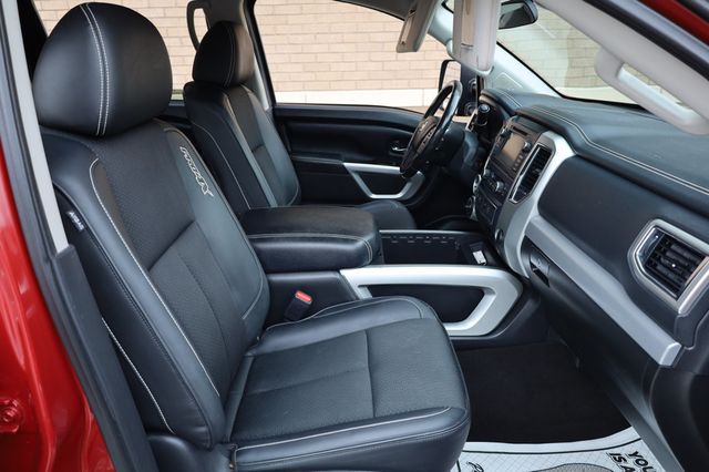 2019 Nissan Titan XD 4x4 Diesel Crew Cab PRO-4X - 22921488 - 26