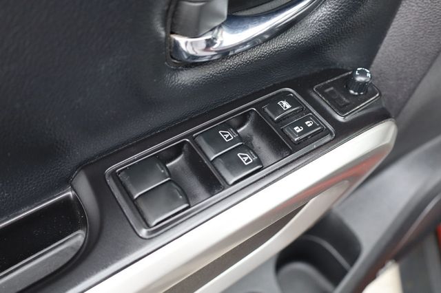 2019 Nissan Titan XD 4x4 Diesel Crew Cab PRO-4X - 22921488 - 32