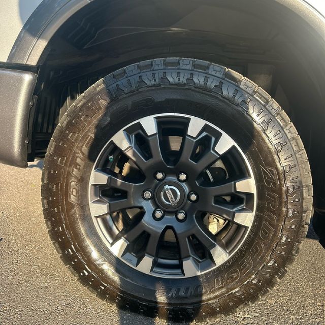 2019 Nissan Titan XD 4x4 Diesel Crew Cab PRO-4X - 23096847 - 12
