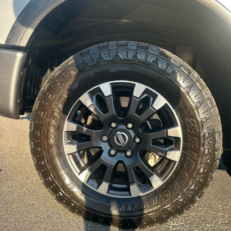 2019 Nissan Titan XD 4x4 Diesel Crew Cab PRO-4X - 23096847 - 12