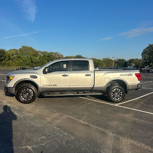 2019 Nissan Titan XD 4x4 Diesel Crew Cab PRO-4X - 23096847 - 5