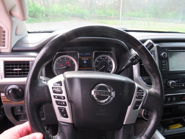 2019 Nissan Titan XD 4x4 Gas Crew Cab SL - 22807321 - 9