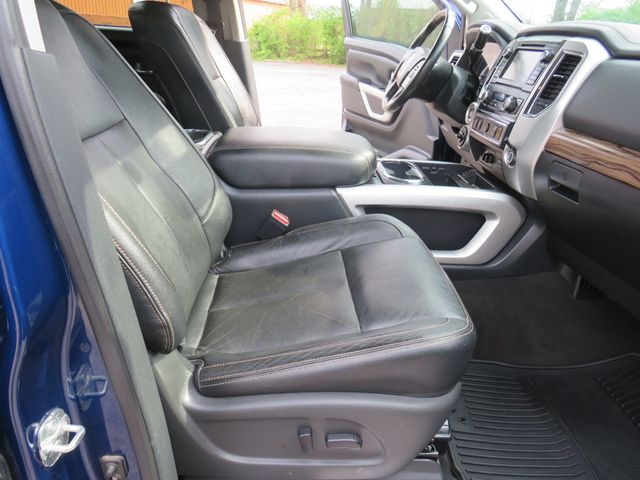 2019 Nissan Titan XD 4x4 Gas Crew Cab SL - 22807321 - 15