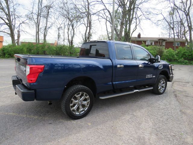 2019 Nissan Titan XD 4x4 Gas Crew Cab SL - 22807321 - 5