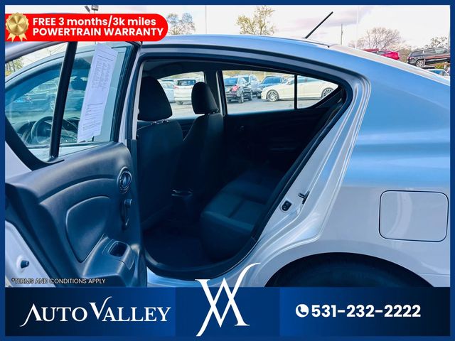 2019 Nissan Versa S Plus Sedan 4D - 22938994 - 19