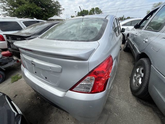 2019 Nissan Versa Sedan  - 22982709 - 1
