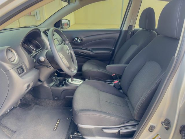 2019 Nissan Versa Sedan S - 22843389 - 11