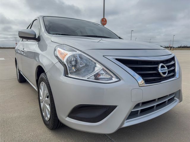 2019 Nissan Versa Sedan S - 22843389 - 24