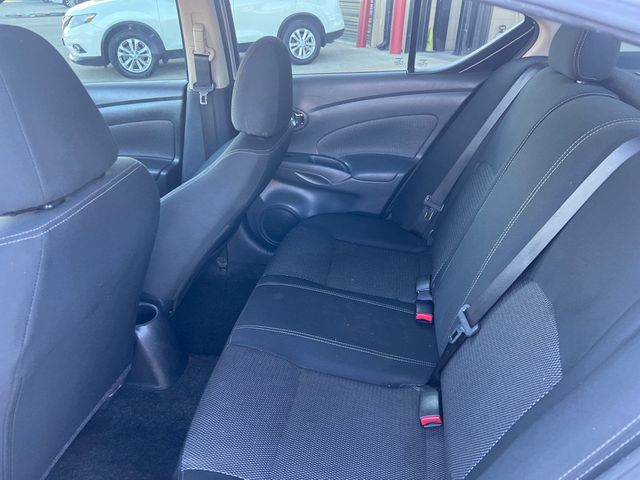 2019 Nissan Versa Sedan S - 22180918 - 6