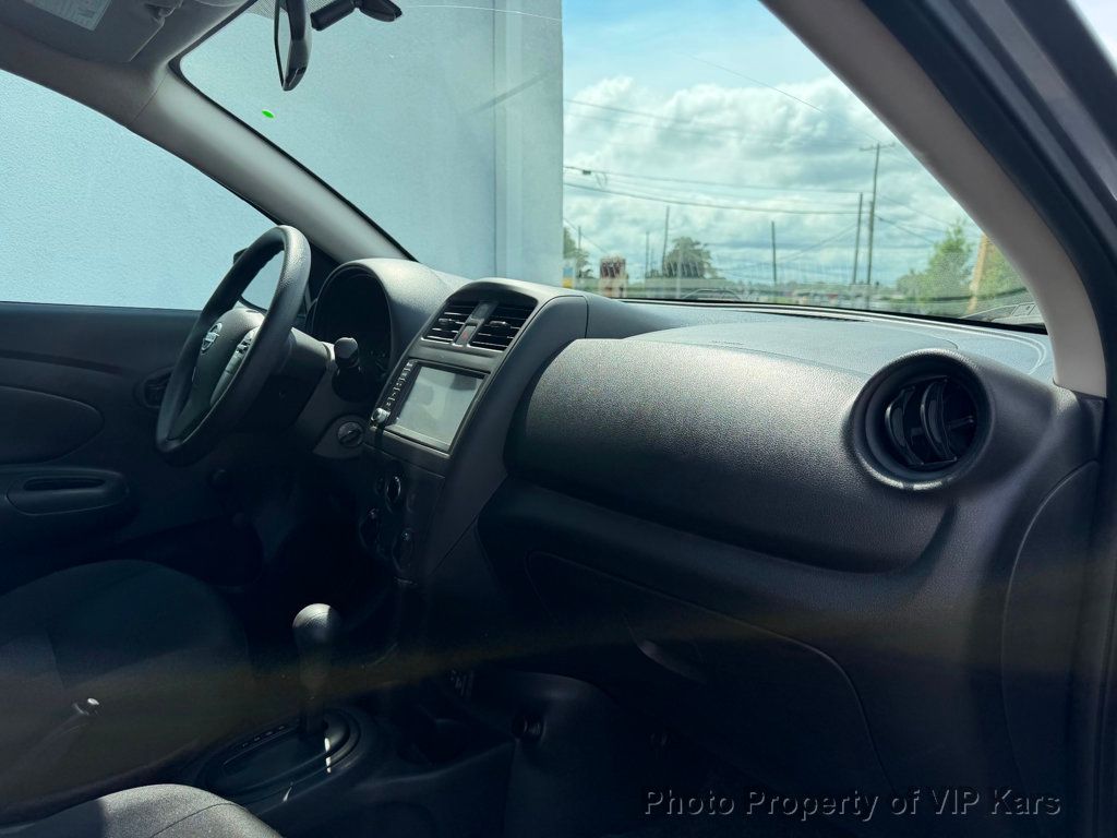 2019 Nissan Versa Sedan S Plus CVT - 23042515 - 16