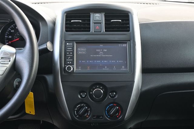 2019 Nissan Versa Sedan SV - 23002957 - 9